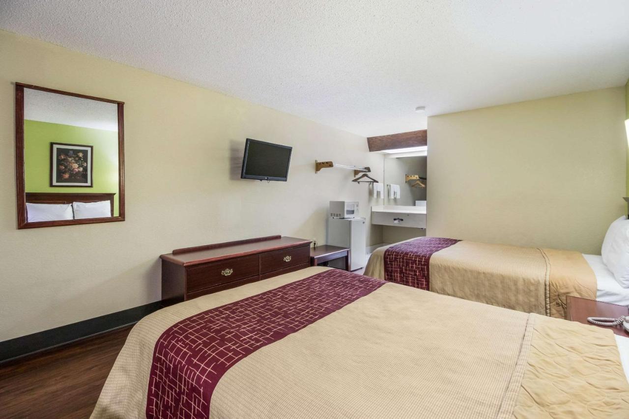 Rodeway Inn Bolivar Esterno foto